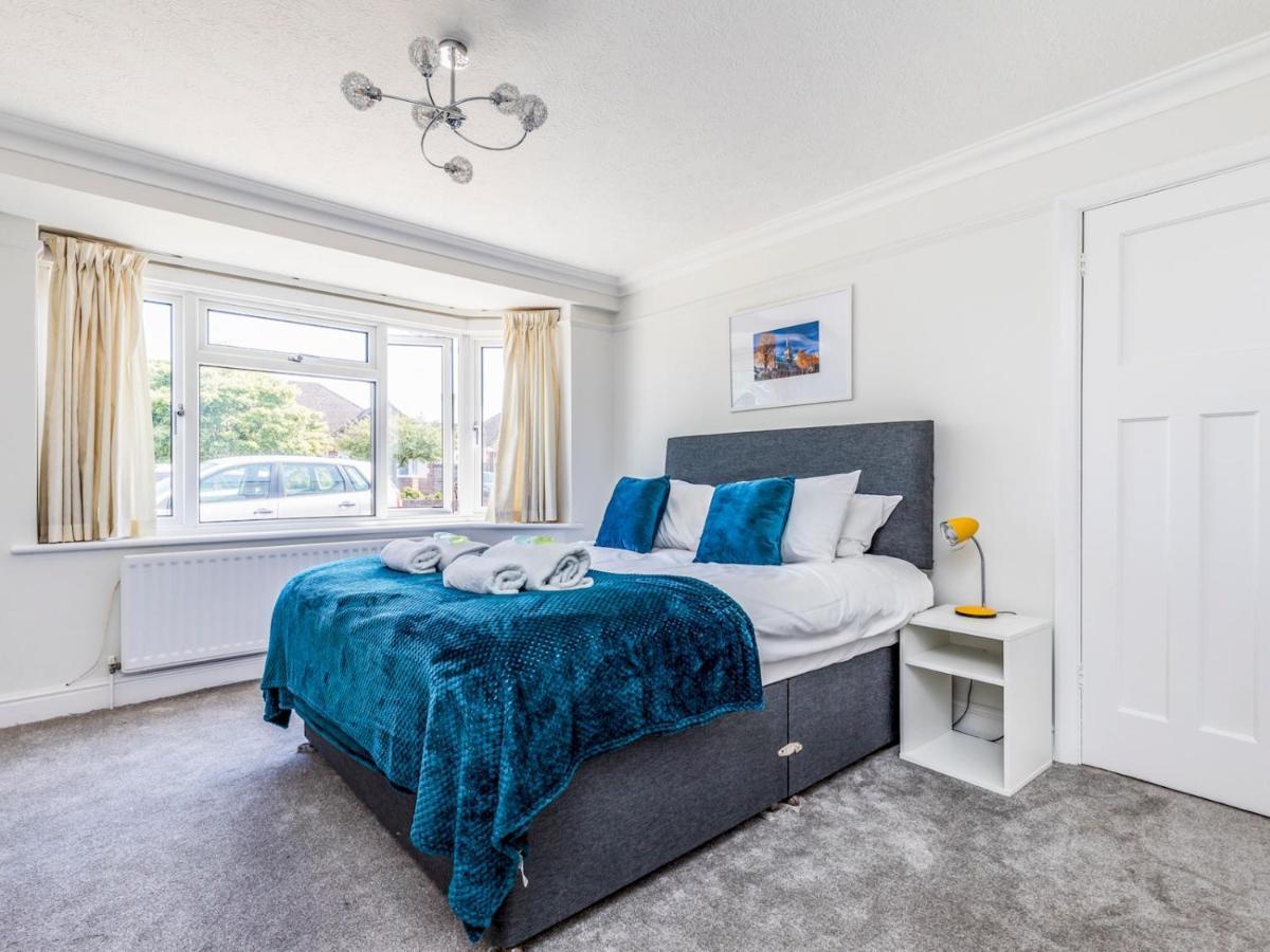 Pass The Keys Lovely Ground Floor Flat With Large Garden Chichester Exteriér fotografie